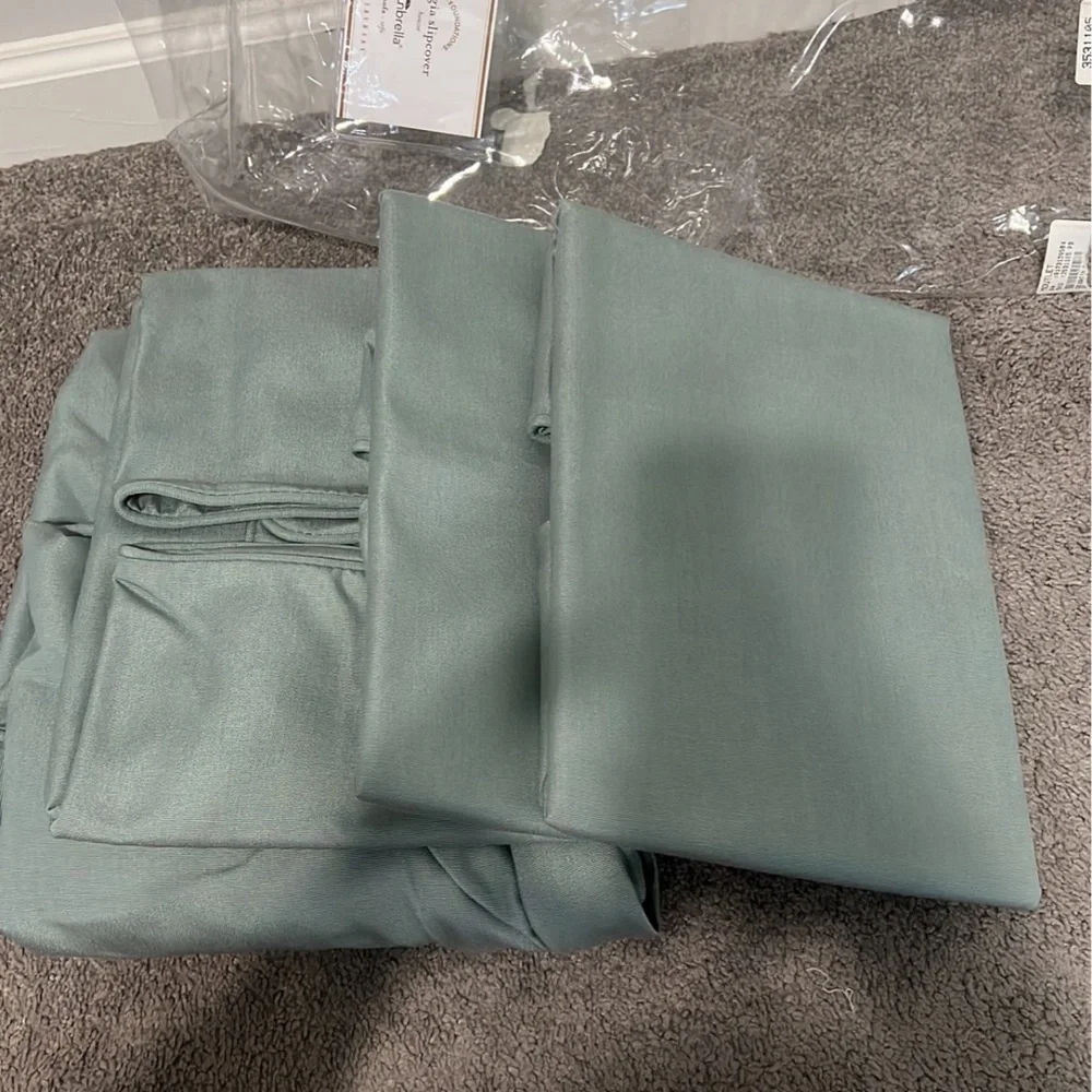 Pottery Barn Georgia Sunbrella outdoor sofa cushion slipcover SPA